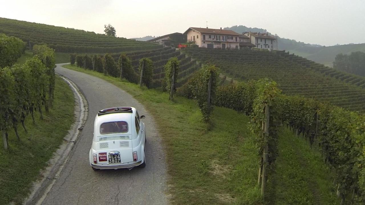 Agriturismo Cascina Sciulun Monforte D'Alba Eksteriør billede